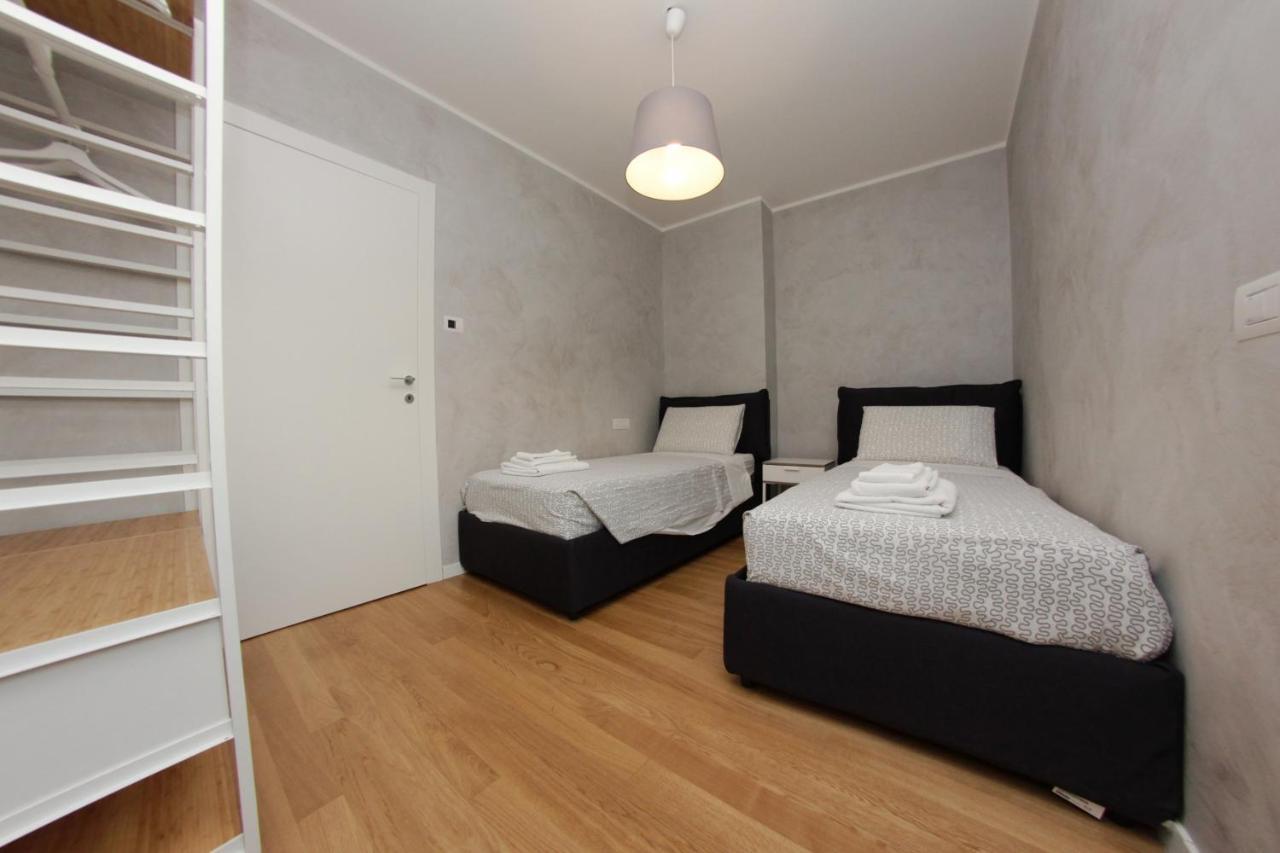 Be Apartments Brembo Milánó Szoba fotó